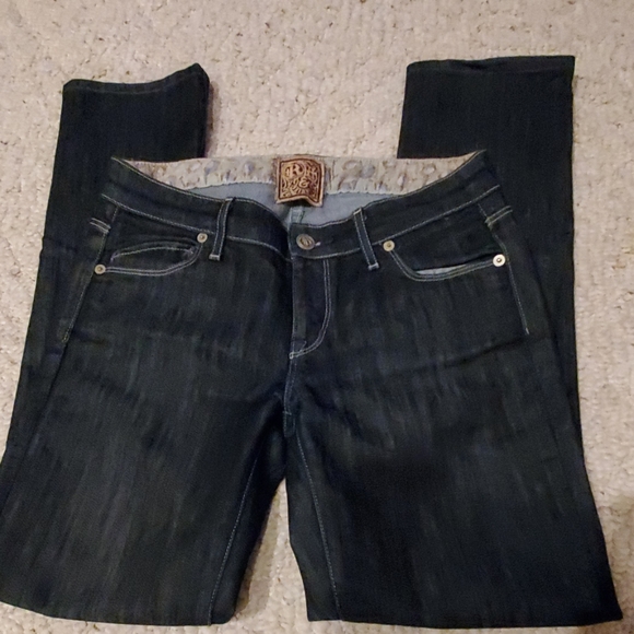 Sold - Picture 2 of 4